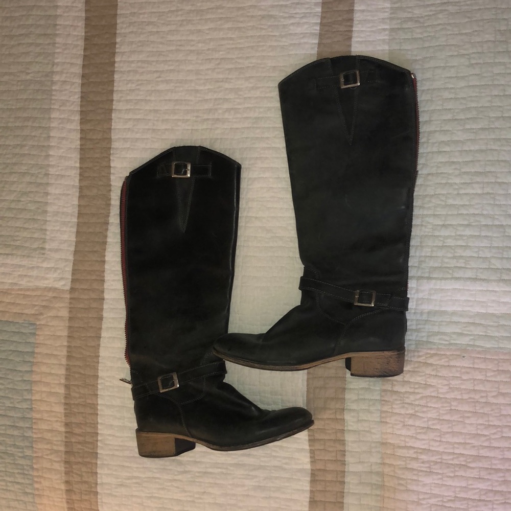 Charles David Back ZIP Boots